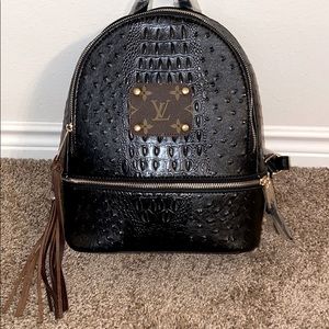 Back pack w/ LV patch